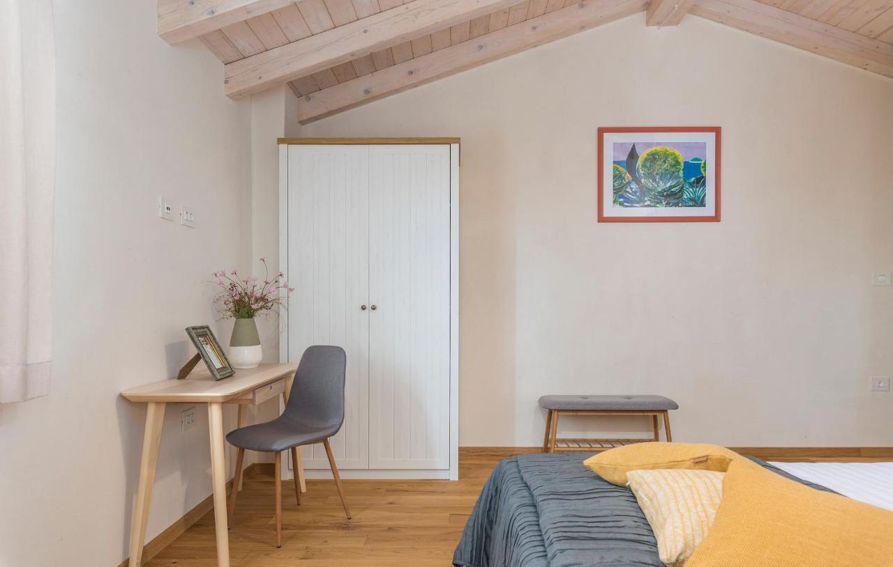 Vila Villa-osmium Smoljanci