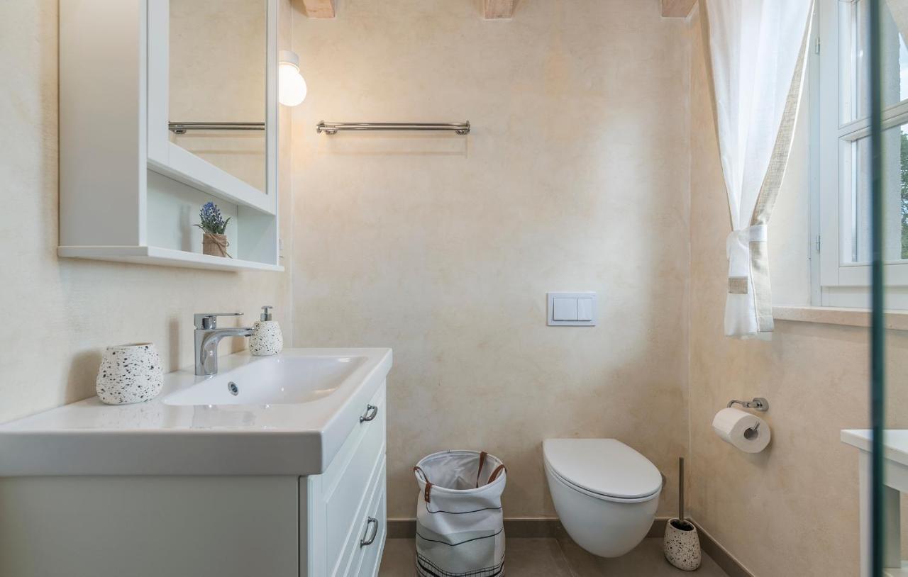 Villa-osmium Villa *